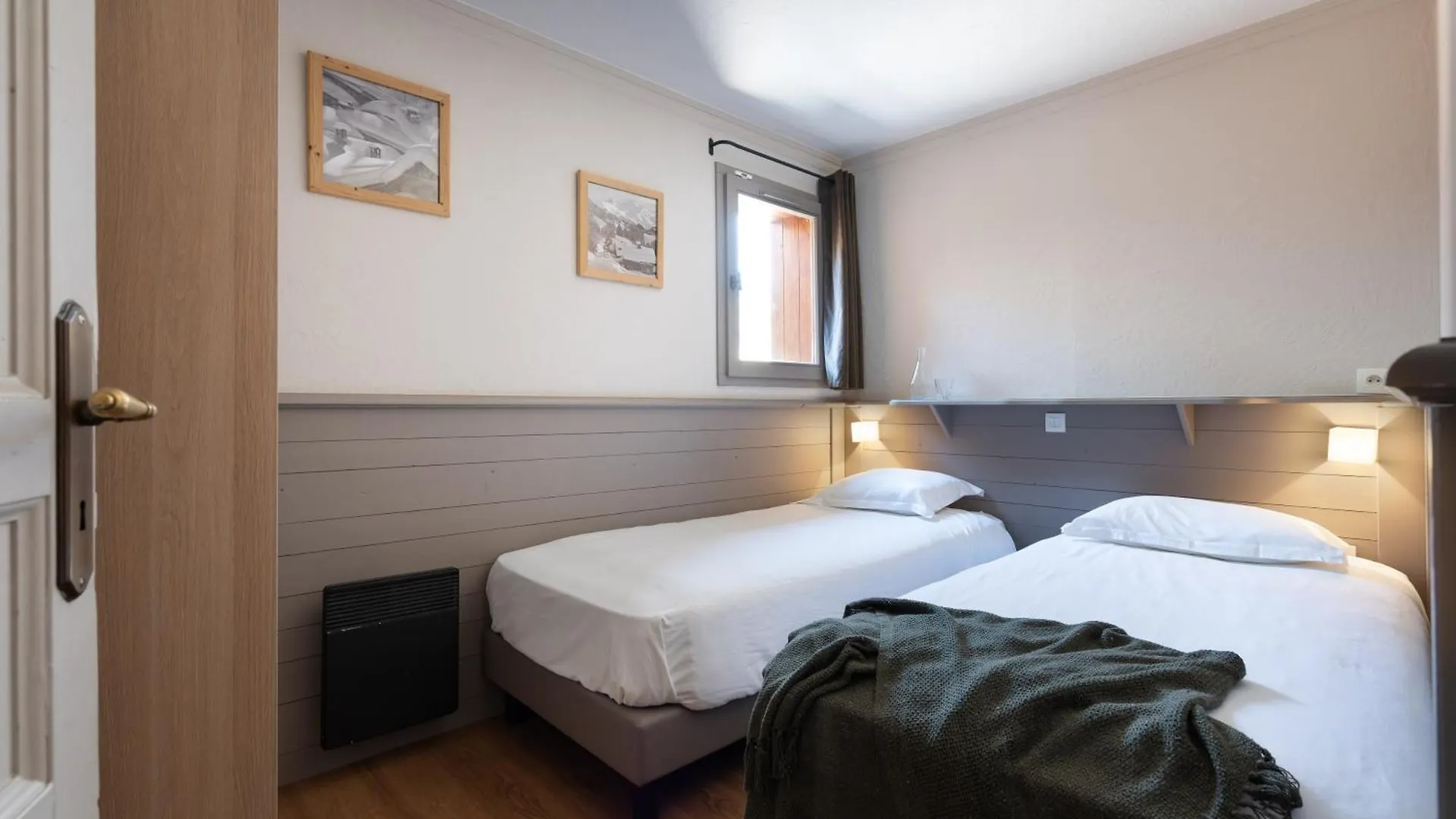 Appartement 6 8 Personnes, Balcon Vue Montagne, Ski Aux Pieds Val Thorens 0*,